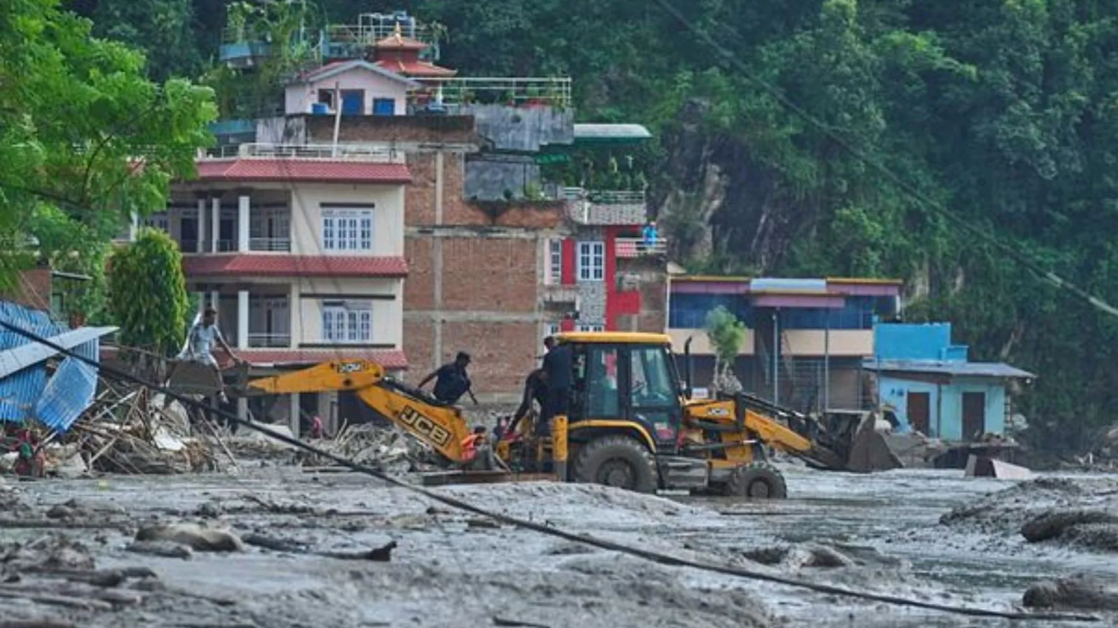Nepal floods: Government keeping close watch on situation; Amit Shah speaks to CMs of UP, Bihar