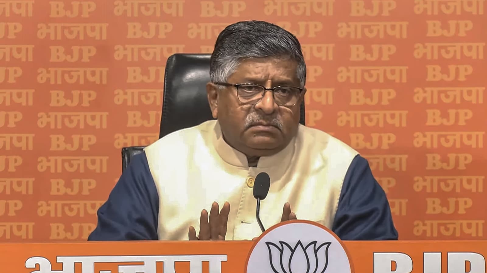 BJP slams Rahul for ‘spreading falsehood’ on economy: ‘Has taken contract to weaken people’s morale’