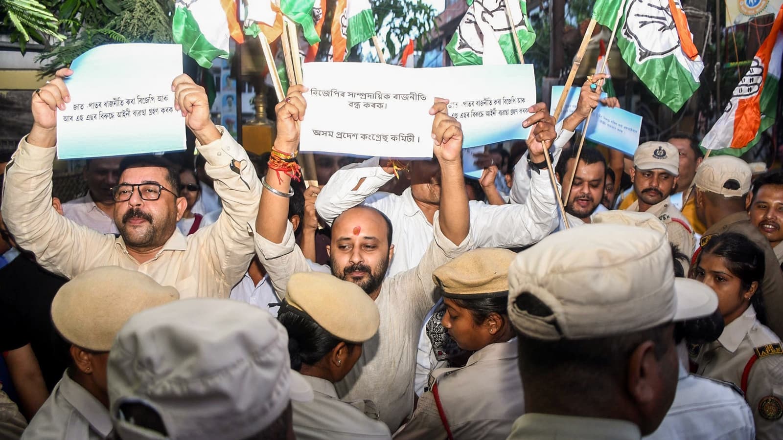 ‘Abhorrently casteist’: Congress leaders protest FIR against Rahul over Haldwani remarks