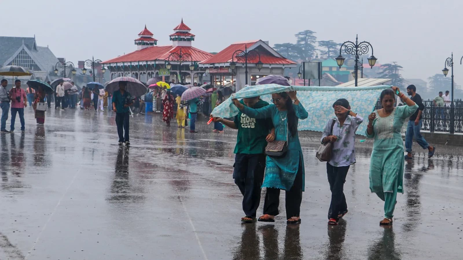 मानसूनची माघार दिसत आहे, पण पाऊस अजून संपलेला नाही: IMD